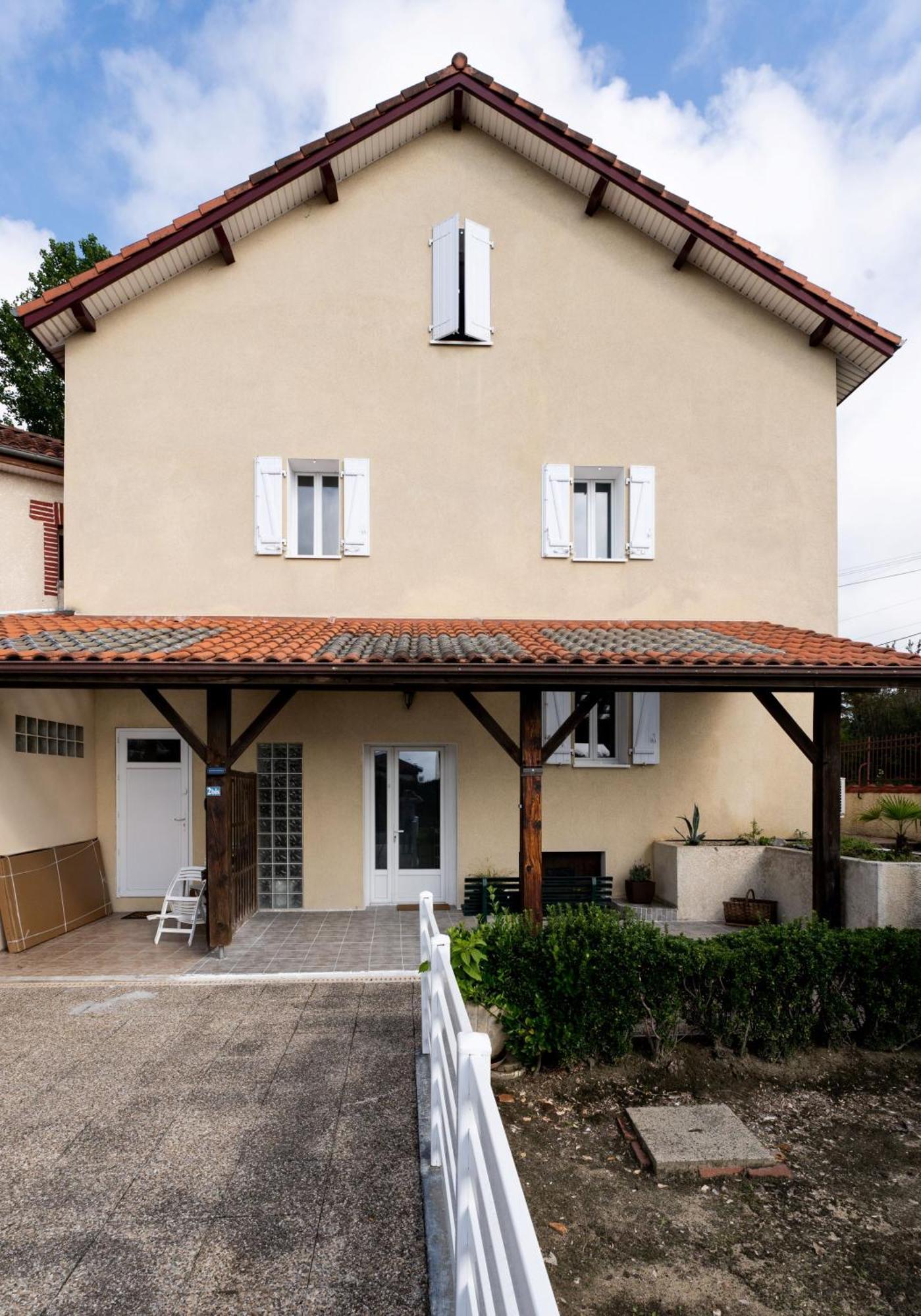 Belle Location Proche De Dax Avec Parking Et Toute Commodite Saugnac-et-Cambran Exterior foto